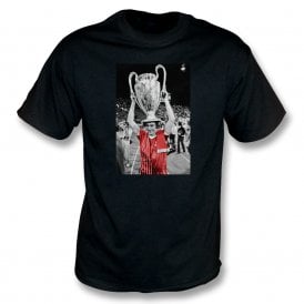 Trevor Francis European Cup Trophy (Nottingham Forest) T-Shirt